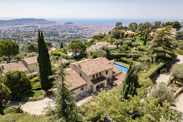 Luxury House for sale in Nice, 1 795 000 €, Photo 2