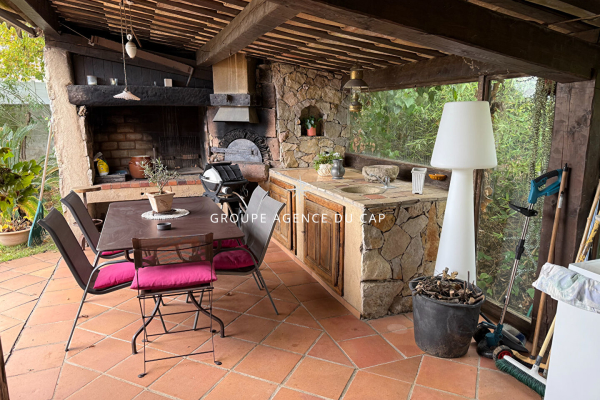 Maison de luxe à vendre à Roquebrune-sur-Argens, 595 000 €, Photo 6