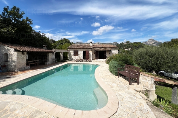 Maison de luxe à vendre à Vence, 1 250 000 €, Photo 1