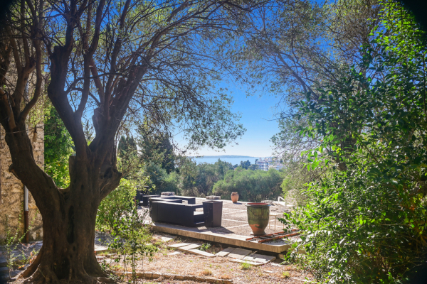 Maison de luxe à vendre à Antibes, 1 795 000 €, Photo 1