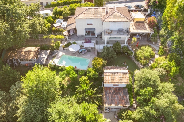 Maison de luxe à vendre à Saint-Paul-de-Vence, 1 370 000 €, Photo 1