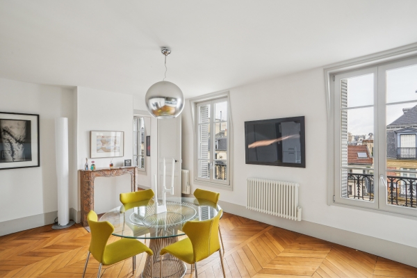 Luxury Apartment for sale in Paris 1Er, 1 299 000 €, Photo 2