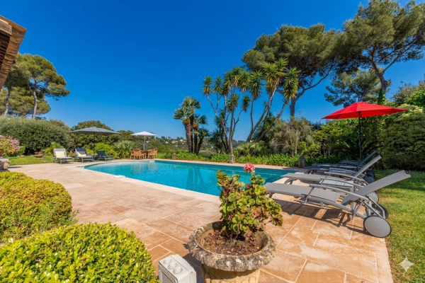 Luxury House for sale in Saint-Paul-de-Vence, 2 980 000 €, Photo 4