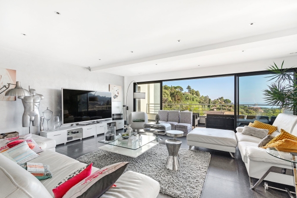 Luxury House for sale in Cavalaire-sur-Mer, 2 992 500 €, Photo 4