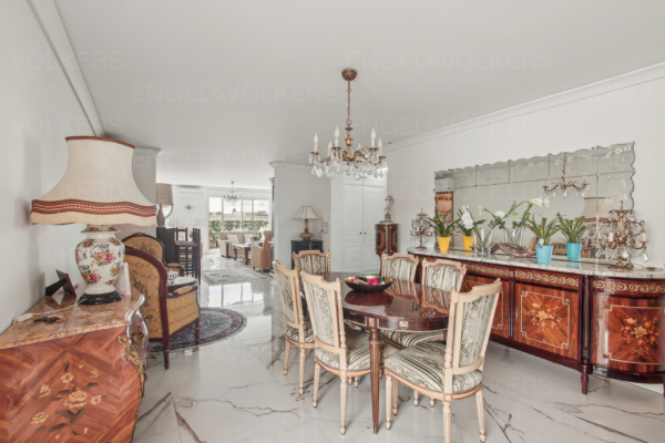 Luxury Apartment for sale in Saint-Raphaël, 1 050 000 €, Photo 4