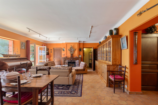 Maison de luxe à vendre à Grasse, 1 280 000 €, Photo 6