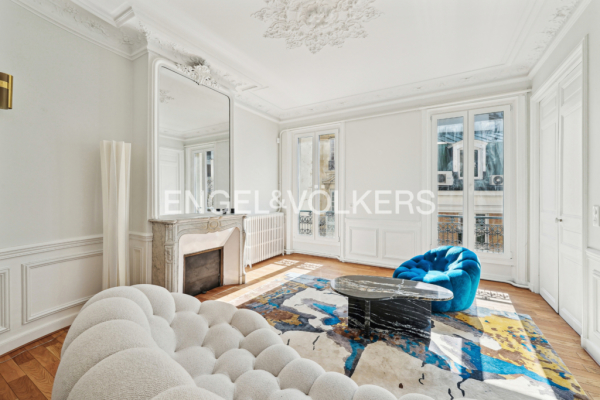 Luxury Apartment for sale in Paris 16ème, 1 350 000 €, Photo 1