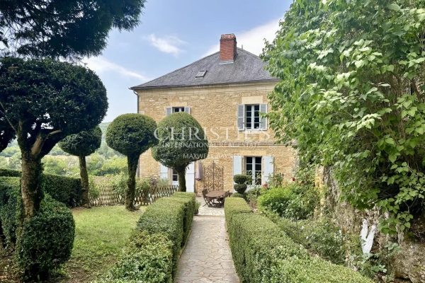 Maison de luxe à vendre à Beynac-et-Cazenac, 1 368 301 €, Photo 1
