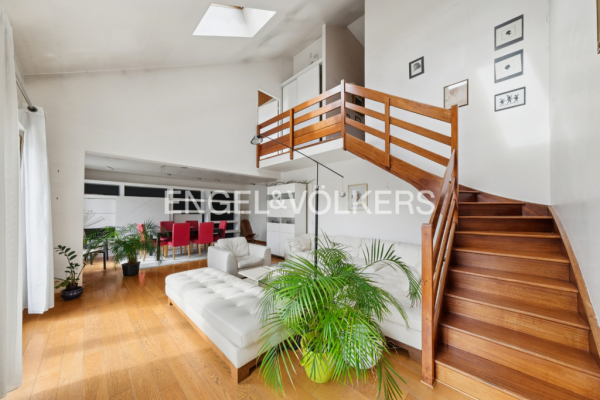 Luxury Apartment for sale in Paris 19Ème, 1 079 000 €, Photo 2