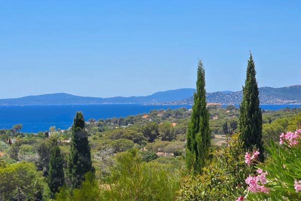Luxury Apartment for sale in Saint-Raphaël, 1 690 000 €, Photo 2
