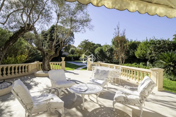 Maison de luxe à vendre à Cap d'Antibes, 2 950 000 €, Photo 3