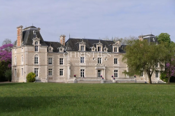 Maison de luxe à vendre à Dienné, 1 590 000 €, Photo 1