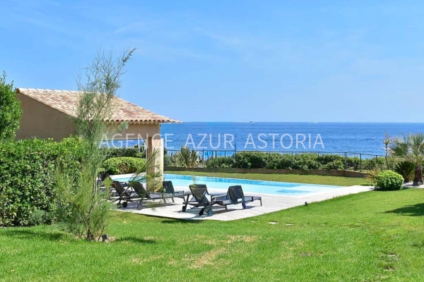 Maison de luxe à vendre à Les Issambres, 4 500 000 €, Photo 1