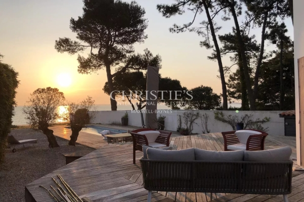 Maison de luxe à vendre à La Flotte, 2 398 900 €, Photo 1