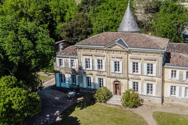 Maison de luxe à vendre à Saint-Émilion, 995 000 €, Photo 1