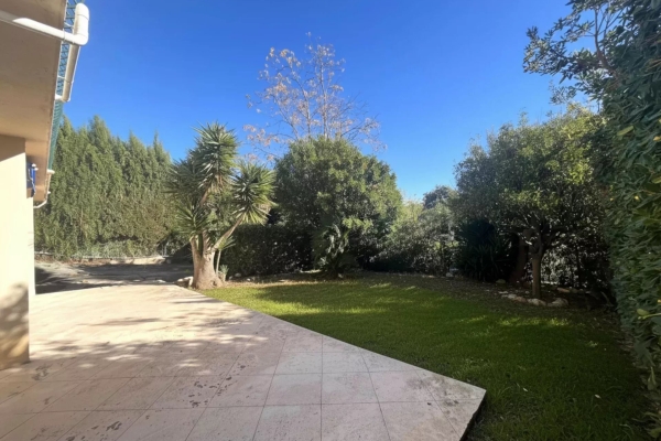 Luxury Apartment for sale in Èze, 480 000 €, Photo 3