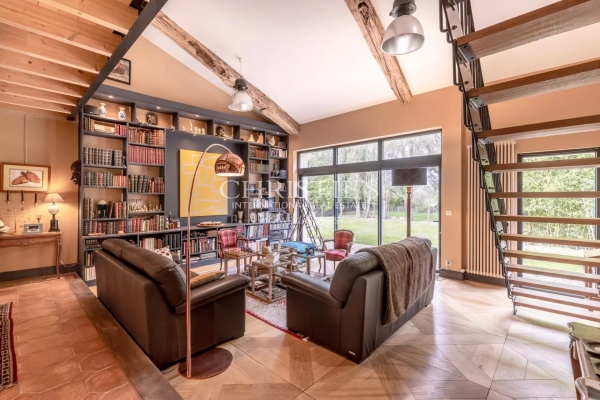 Maison de luxe à vendre à Saint-Laurent-d'Arce, 1 176 000 €, Photo 3