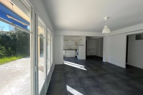 Luxury Apartment for sale in Èze, 480 000 €, Photo 5