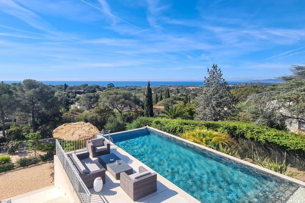 Maison de luxe à vendre à Saint-Raphaël, 1 990 000 €, Photo 2