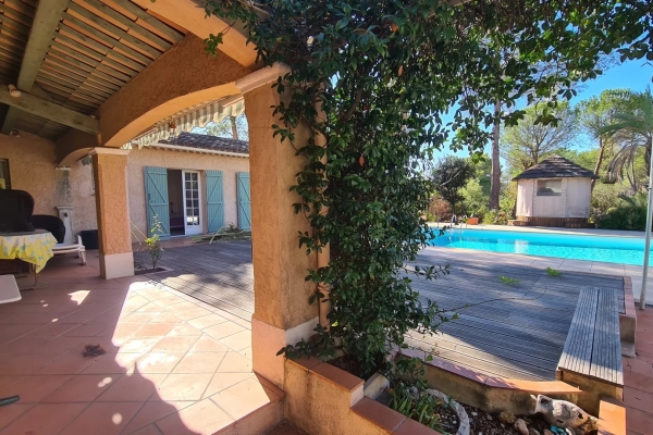 Luxury House for sale in Puget-sur-Argens, 800 000 €, Photo 2