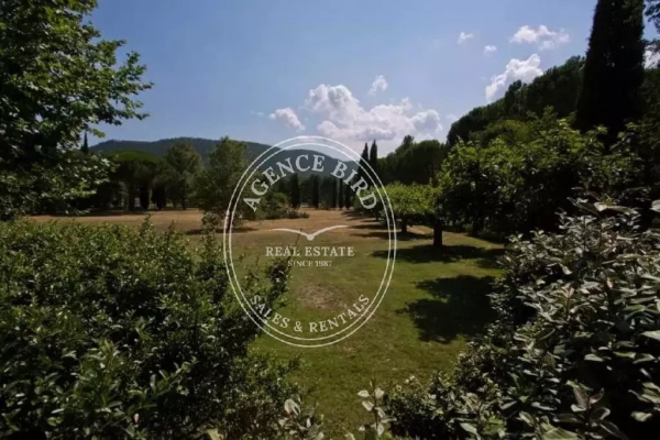 Maison de luxe à vendre à Bagnols-en-Forêt, 2 200 000 €, Photo 4