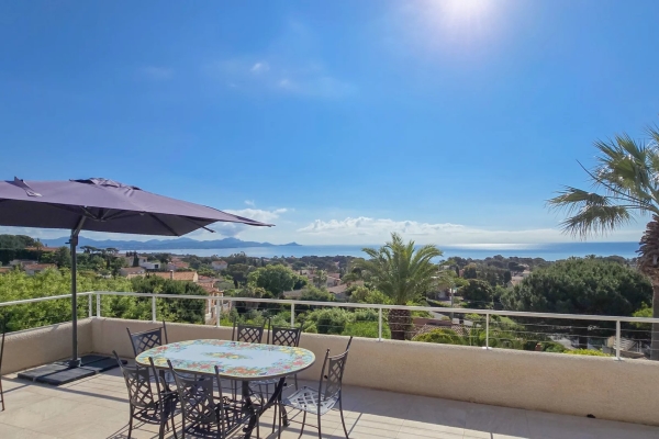 Maison de luxe à vendre à Saint-Aygulf, 1 590 000 €, Photo 4