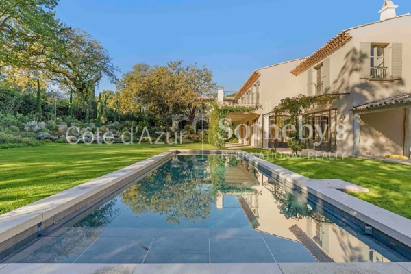 Maison de luxe à vendre à Saint-Tropez, 15 600 000 €, Photo 4