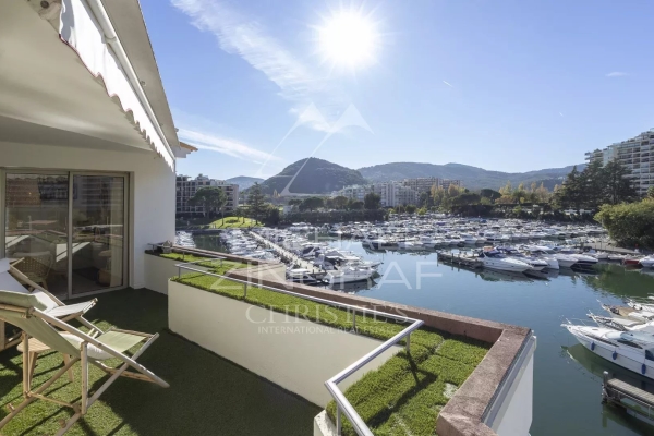 Appartement de luxe à vendre à Mandelieu-la-Napoule, 1 100 000 €, Photo 2