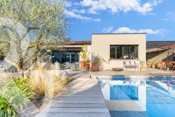 Maison de luxe à vendre à Saint-Rémy-de-Provence, 1 197 000 €, Photo 3