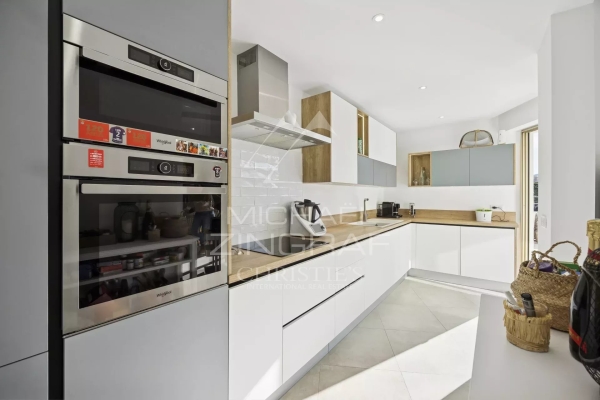 Appartement de luxe à vendre à Mandelieu-la-Napoule, 1 100 000 €, Photo 7