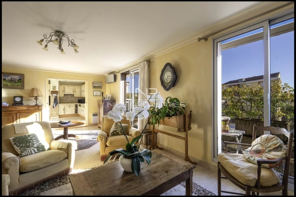 Luxury Apartment for sale in Nice, 795 000 €, Photo 1