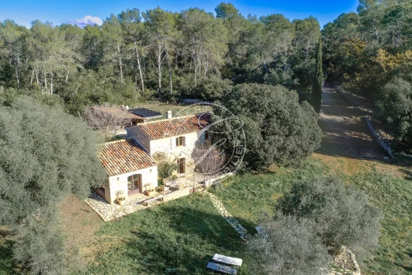 Maison de luxe à vendre à Lorgues, 795 000 €, Photo 1