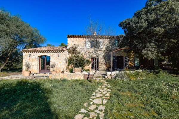 Maison de luxe à vendre à Lorgues, 795 000 €, Photo 1