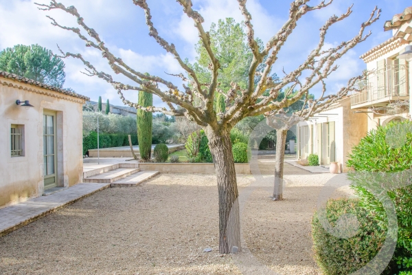 Luxury House for sale in Eygalières, 2 075 000 €, Photo 4