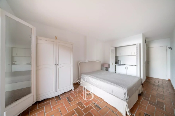 Appartement de luxe à vendre à Théoule-sur-Mer, 230 000 €, Photo 3