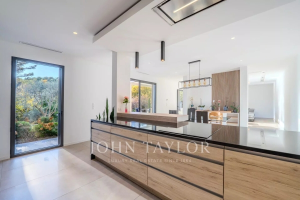 Maison de luxe à vendre à Le Rouret, 1 995 000 €, Photo 5