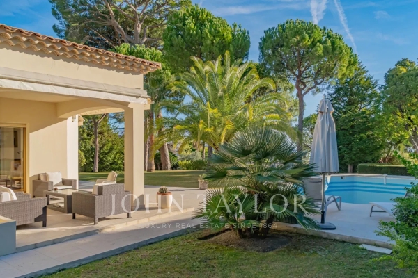 Maison de luxe à vendre à Nice, 2 110 000 €, Photo 6