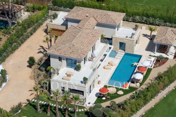 Maison de luxe à louer à Saint-Tropez, 36 250 €, Photo 1