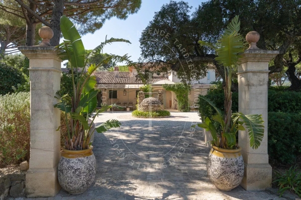 Luxury House for sale in Ramatuelle, 8 500 000 €, Photo 2