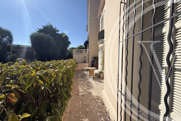 Maison de luxe à vendre à Cap-d'Ail, 3 160 000 €, Photo 3
