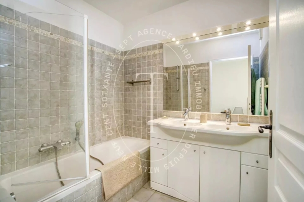 Luxury Apartment for sale in Grimaud, 550 000 €, Photo 6