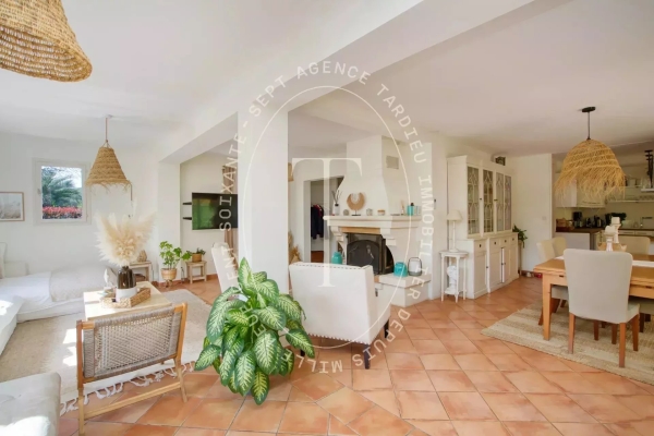 Maison de luxe à vendre à Gassin, 1 200 000 €, Photo 6
