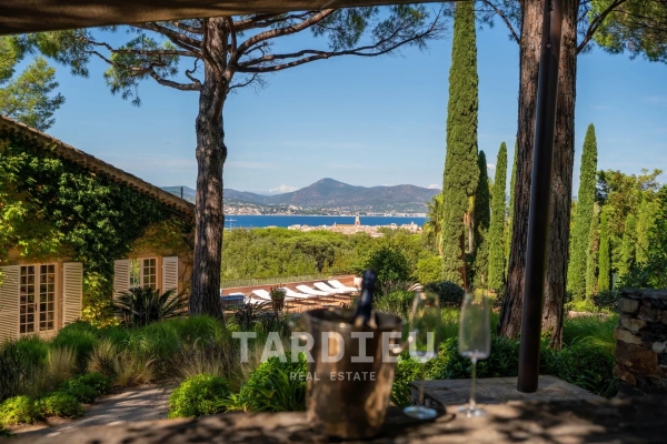 Maison de luxe à vendre à Saint-Tropez, 13 900 000 €, Photo 1