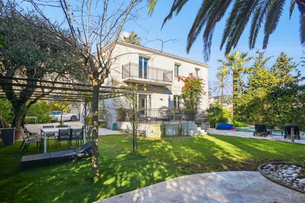 Maison de luxe à vendre à Cannes, 2 600 000 €, Photo 2