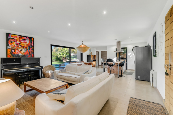 Maison de luxe à vendre à Plan-de-La-Tour, 1 155 000 €, Photo 3