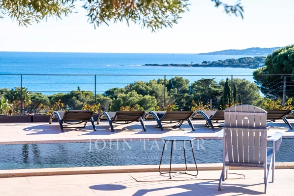 Maison de luxe à vendre à Sainte-Maxime, 3 570 000 €, Photo 1
