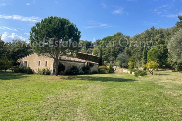 Luxury House for sale in La Garde-Freinet, 1 785 000 €, Photo 3