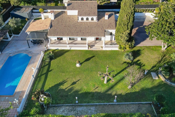 Luxury House for sale in Mougins, 1 170 000 €, Photo 2