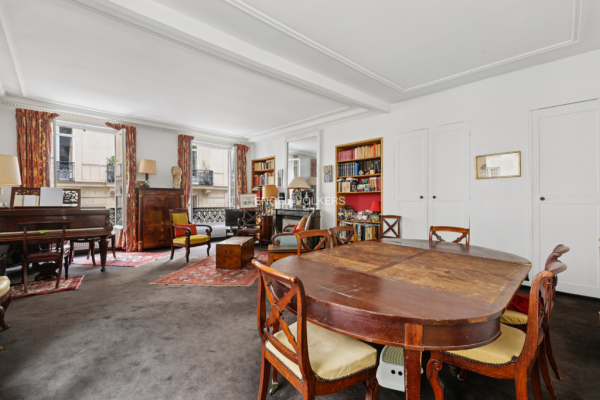 Luxury Apartment for sale in Paris 7Ème, 1 350 000 €, Photo 4