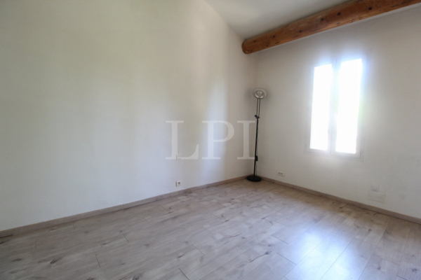 Maison de luxe à vendre à Saint Saturnin les Apt, 585 000 €, Photo 6